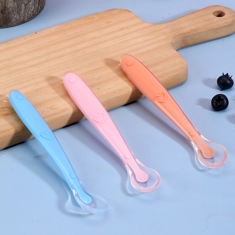 Cuillère en silicone pour bébé - Baby Food Utensils avis et prix